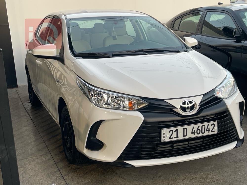 تۆیۆتا یارس